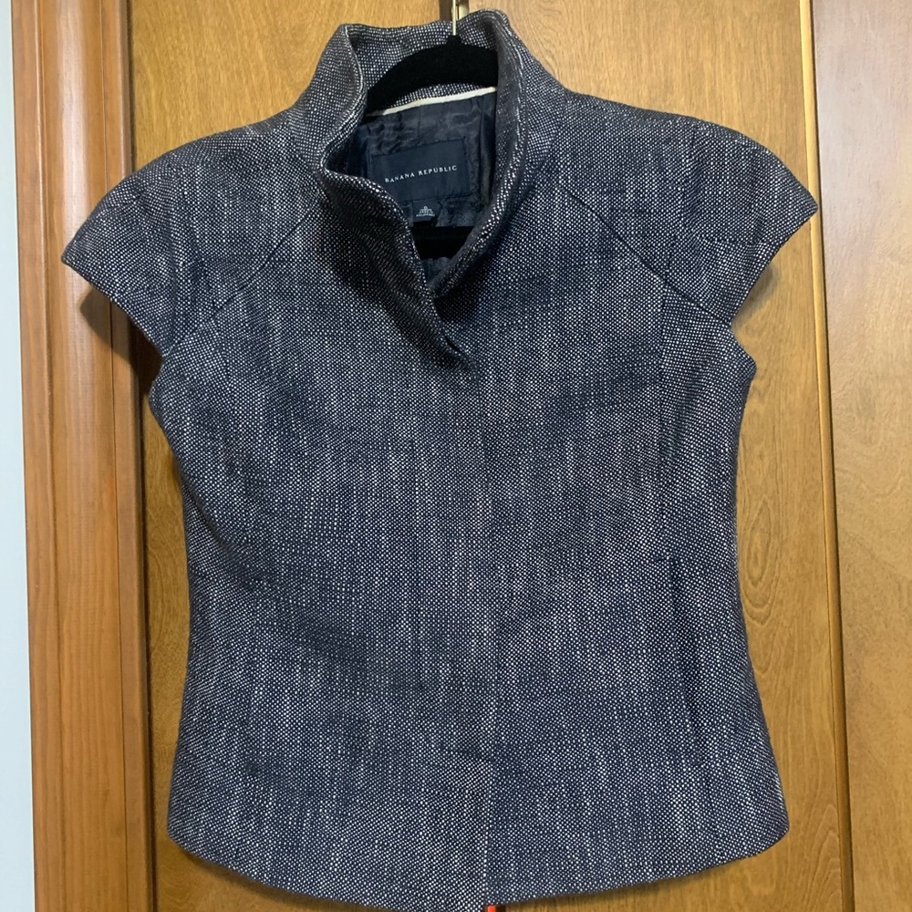 Banana Republic cap sleeve jacket
